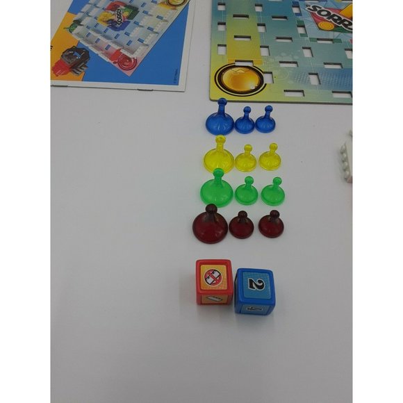 Hasbro 2010 U-Build LEGO SORRY !  Kids Building Board Game Ages 6+ - Picture 4 of 8